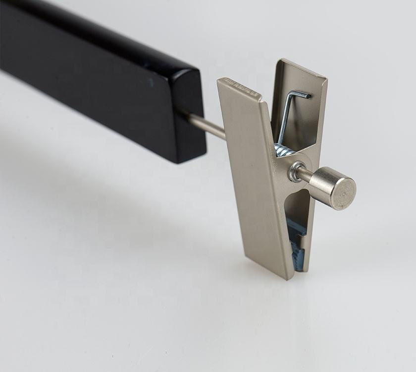 Lotus Wood Bottom Hangers With Clips