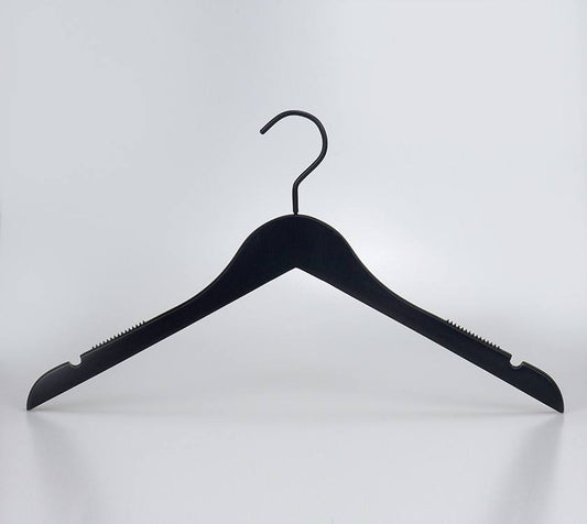 Luxury beechwood top hangers with anti-slip notches