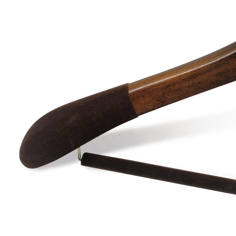 Wooden Hangers With Velvet Shoulder