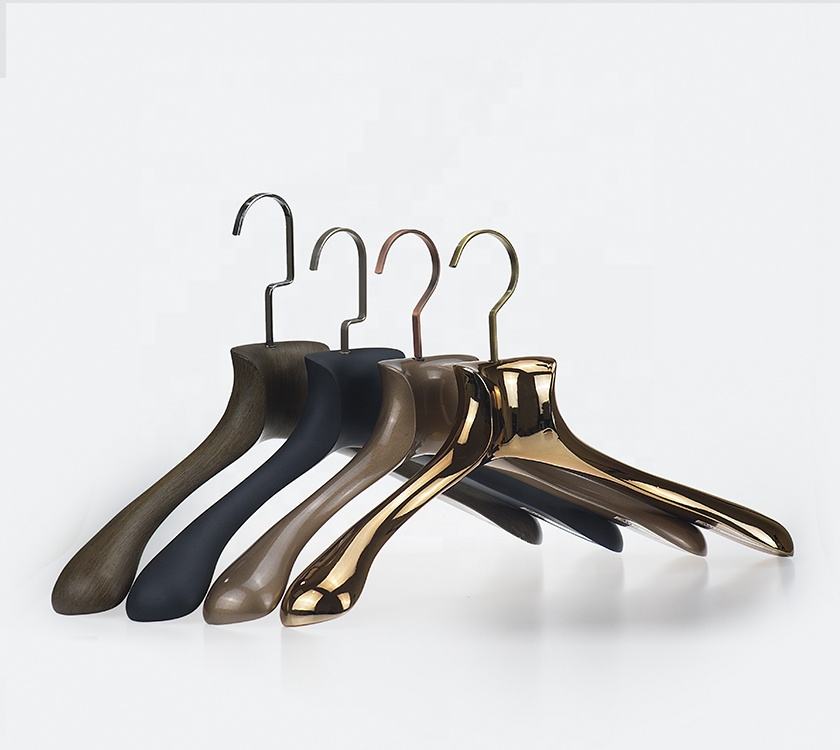 Luxury Plastic Hangers Wide Shoulder Big Size for Coats