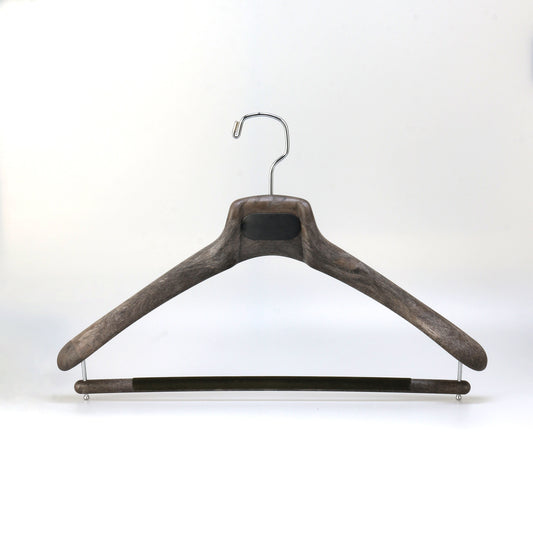 Brown Color Plastic Hangers With Metal Plate Logo