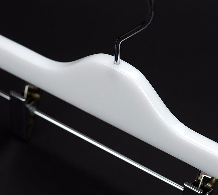 hildren Plastic Pant Hanger With Clips