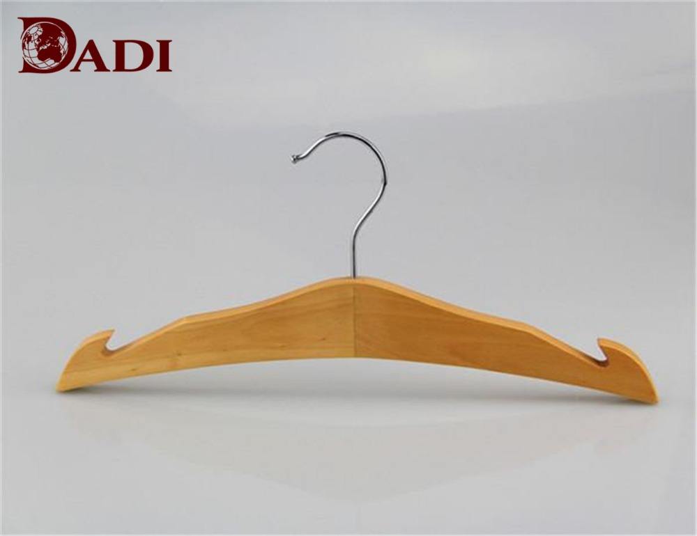 Lotus Wood Pet Hanger With Clip