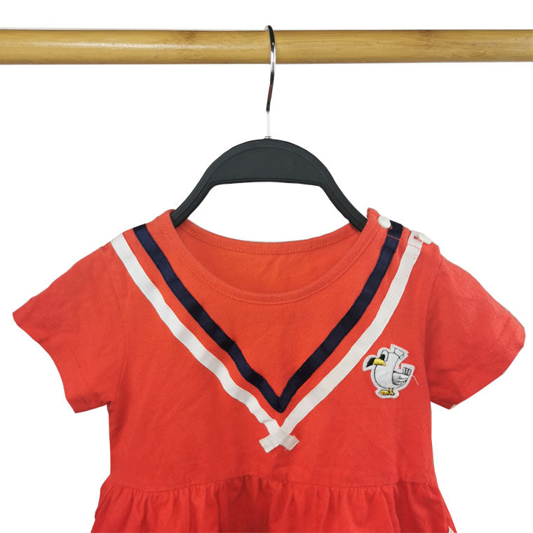 Quality Plastic Suits Hanger for Kids Clothes