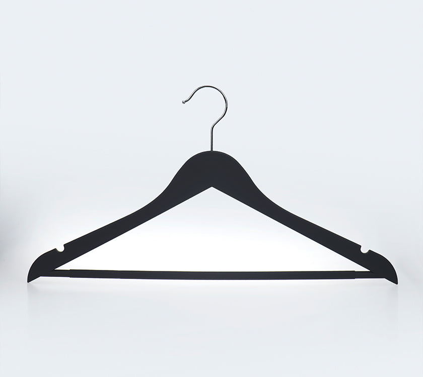 Black Plastic Clothes Hangers With Trouser Bar