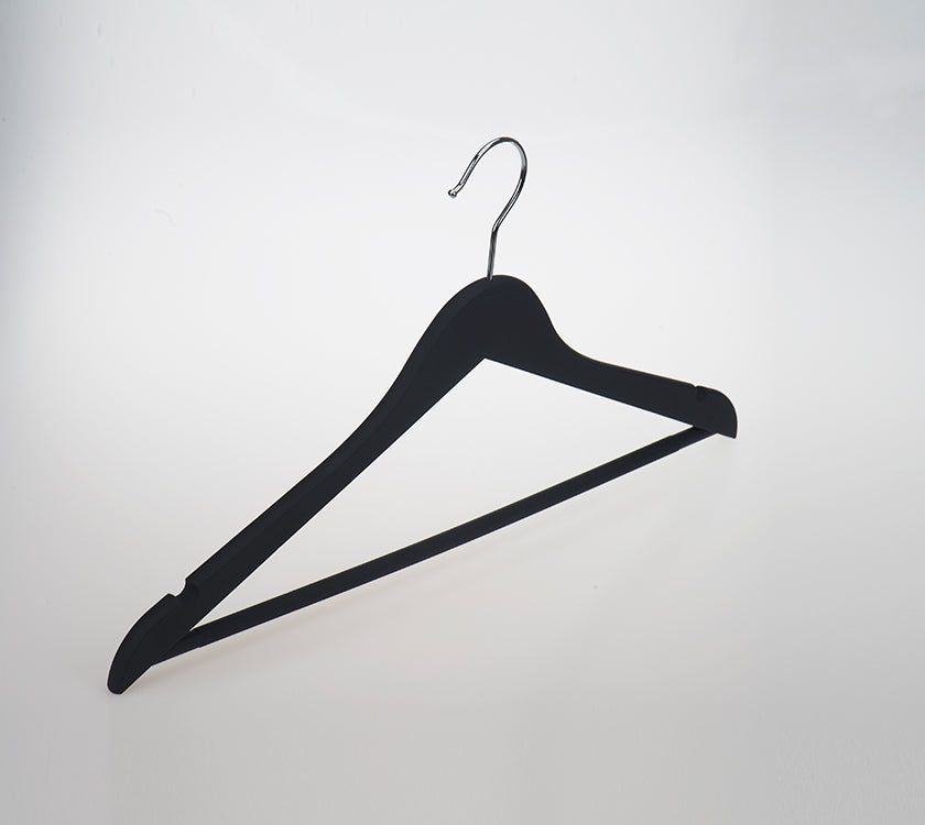 Black Plastic Clothes Hangers With Trouser Bar